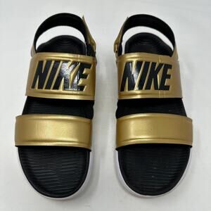Nike Tanjun Sport Gold Black Large Logo Comfort Womens Casual Open Toe Sandals 7